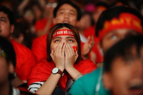 Người Việt cả nước rơi nước mắt tiếc nuối nhưng đầy yêu thương U.23 Việt Nam - 5 Người Việt cả nước rơi nước mắt tiếc nuối nhưng đầy yêu thương U.23 Việt Nam - 5