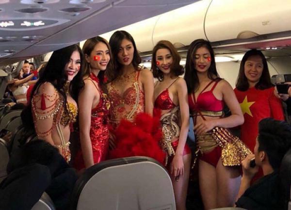 Bị người dân tẩy chay, Vietjet đổ lỗi cho diễn viên múa tự ý trình diễn bikini - 1 Bị người dân tẩy chay, Vietjet đổ lỗi cho diễn viên múa tự ý trình diễn bikini - 1