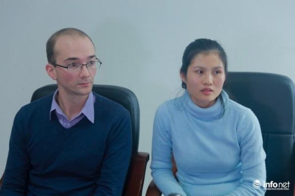 Dan Hauer xin lỗi nhân dân Việt Nam, xin thắp hương cho đại tướng Võ Nguyên Giáp - 0 Dan Hauer xin lỗi nhân dân Việt Nam, xin thắp hương cho đại tướng Võ Nguyên Giáp - 0