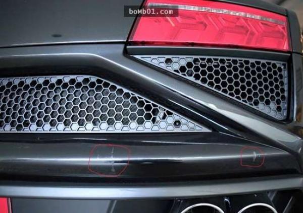 Đâm vào xe sang của ông chủ giàu có, vợ chồng người bán cá nghèo phải ‘bồi thường’ bằng lòng tốt - 2 Đâm vào xe sang của ông chủ giàu có, vợ chồng người bán cá nghèo phải ‘bồi thường’ bằng lòng tốt - 2