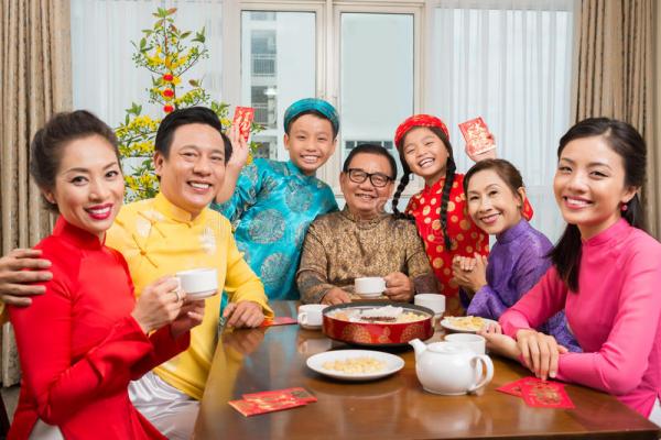 Phụ nữ thật ích kỷ, lười biếng khi sợ Tết - 0 Phụ nữ thật ích kỷ, lười biếng khi sợ Tết - 0