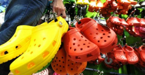 Nếu bạn đang có những đôi dép nhựa này, hãy vứt chúng đi! - 0 Nếu bạn đang có những đôi dép nhựa này, hãy vứt chúng đi! - 0