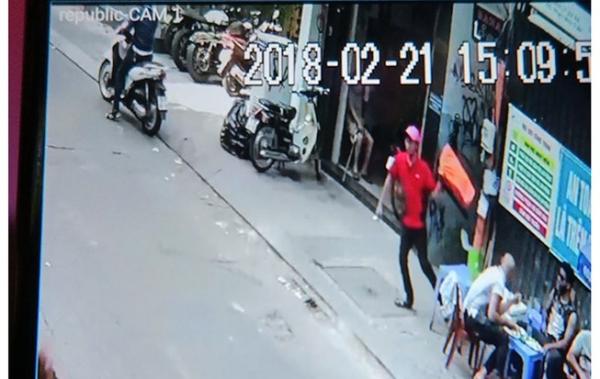 Việt kiều Đức hứa thưởng 3 triệu để tìm tài sản bị cướp - 0