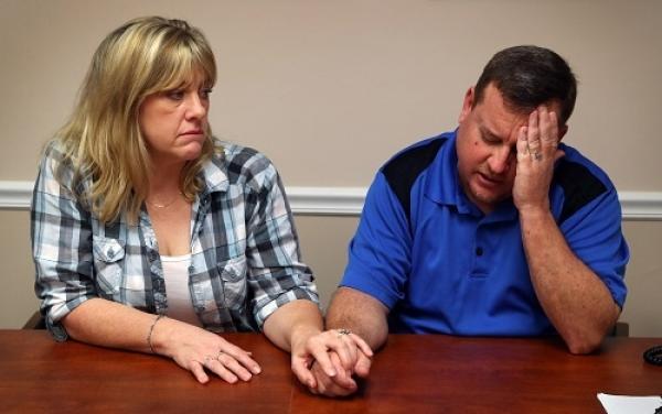 Kẻ xả súng Mỹ được thừa kế 800.000 USD từ bố mẹ nuôi - 1 Kẻ xả súng Mỹ được thừa kế 800.000 USD từ bố mẹ nuôi - 1