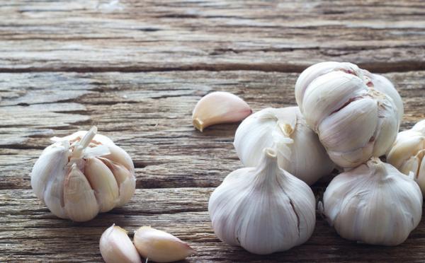 10 tác dụng phụ không ngờ của tỏi sống đối với sức khỏe - 0 10 tác dụng phụ không ngờ của tỏi sống đối với sức khỏe - 0