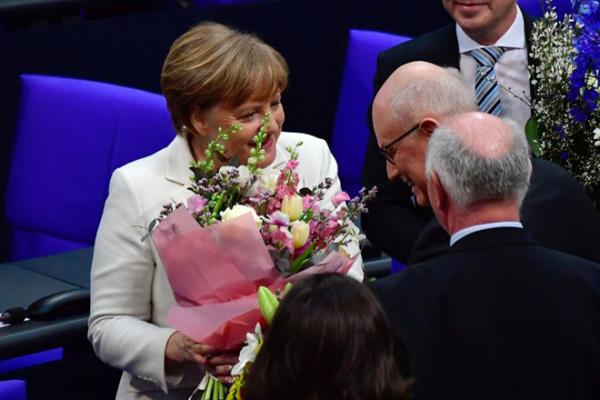Bà Angela Merkel tái đắc cử Thủ tướng Đức nhiệm kỳ thứ 4 - 0 Bà Angela Merkel tái đắc cử Thủ tướng Đức nhiệm kỳ thứ 4 - 0
