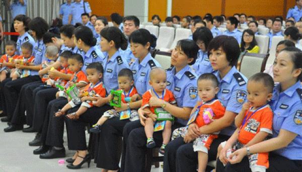 Cảnh giác trước ‘chiêu độc’ dùng Facebook để lừa bán người qua Trung Quốc - 3 Cảnh giác trước ‘chiêu độc’ dùng Facebook để lừa bán người qua Trung Quốc - 3
