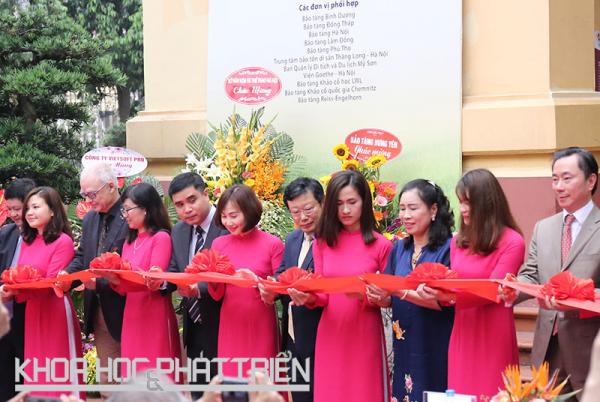 Báu vật Việt Nam trở về từ nước Đức - 0 Báu vật Việt Nam trở về từ nước Đức - 0