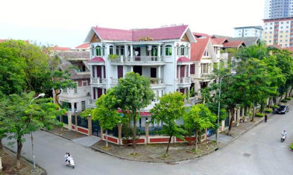 Nhà trên 700 triệu bị đánh thuế: Hàng triệu người mất thêm tiền - 0 Nhà trên 700 triệu bị đánh thuế: Hàng triệu người mất thêm tiền - 0