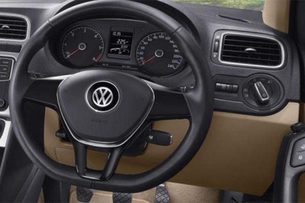 Xe ôtô bình dân Volkswagen Ameo Pace chỉ 213 triệu đồng - 6 Xe ôtô bình dân Volkswagen Ameo Pace chỉ 213 triệu đồng - 6