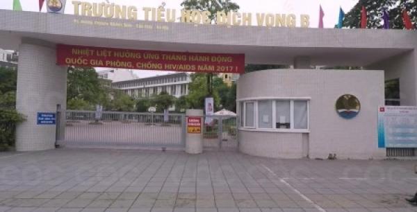 Hà Nội: Học sinh rơi từ tầng 4 xuống đất vào giờ nghỉ trưa - 0 Hà Nội: Học sinh rơi từ tầng 4 xuống đất vào giờ nghỉ trưa - 0
