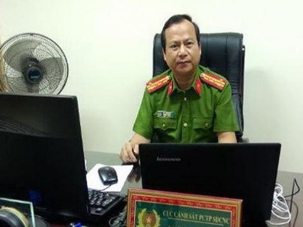 Con đường sự nghiệp của Phó cục trưởng C50 bộ Công an vừa tử vong tại phòng làm việc - 0 Con đường sự nghiệp của Phó cục trưởng C50 bộ Công an vừa tử vong tại phòng làm việc - 0