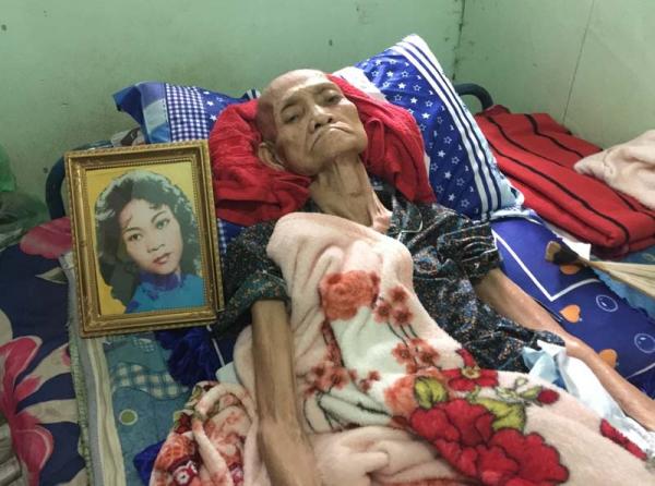 Cuối đời cô đơn của nghệ sĩ lừng lẫy Sài thành - 3 Cuối đời cô đơn của nghệ sĩ lừng lẫy Sài thành - 3