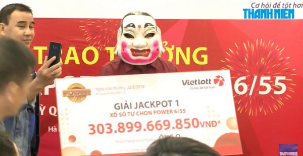 Dân mạng tung bằng chứng buổi trao giải Vietlott hơn 300 tỷ đồng chỉ là “dựng cảnh” - 2 Dân mạng tung bằng chứng buổi trao giải Vietlott hơn 300 tỷ đồng chỉ là “dựng cảnh” - 2