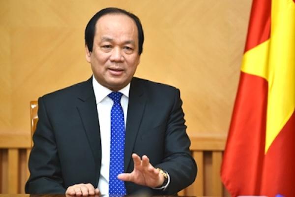 Du khách mặc áo đường lưỡi bò đến Việt Nam là không thể chấp nhận - 1 Du khách mặc áo đường lưỡi bò đến Việt Nam là không thể chấp nhận - 1