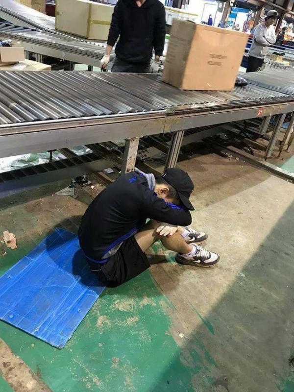 Khi bạn là Việt kiều về nước – câu chuyện mở ra nhiều khía cạnh bẽ bàng của những người Việt xa xứ về thăm quê hương - 2 Khi bạn là Việt kiều về nước – câu chuyện mở ra nhiều khía cạnh bẽ bàng của những người Việt xa xứ về thăm quê hương - 2