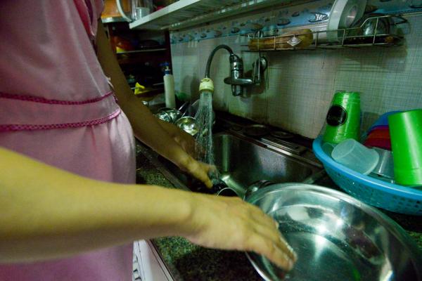 Người cha của 20 đứa trẻ cưu mang 200 bà bầu - 7 Người cha của 20 đứa trẻ cưu mang 200 bà bầu - 7