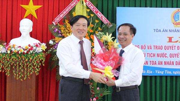 Thẩm phán tuyên án treo cho Nguyễn Khắc Thủy bị đình chỉ nhiệm vụ - 0 Thẩm phán tuyên án treo cho Nguyễn Khắc Thủy bị đình chỉ nhiệm vụ - 0