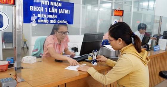 Ra nước ngoài định cư, hưởng bảo hiểm xã hội một lần thế nào?