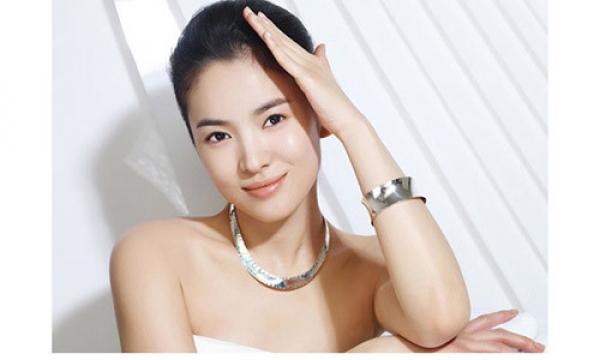Sở hữu những nét tướng này, phụ nữ sẽ sung túc, an nhàn suốt đời - 0 Sở hữu những nét tướng này, phụ nữ sẽ sung túc, an nhàn suốt đời - 0