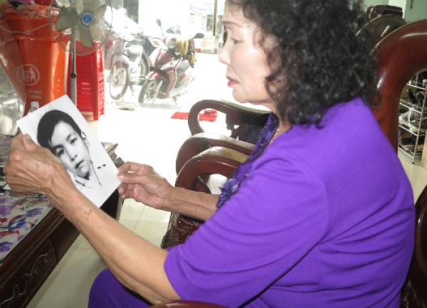 Giấc ngủ trưa cướp đứa con khỏi gia đình Việt trước ngày đi Mỹ định cư - 0 Giấc ngủ trưa cướp đứa con khỏi gia đình Việt trước ngày đi Mỹ định cư - 0