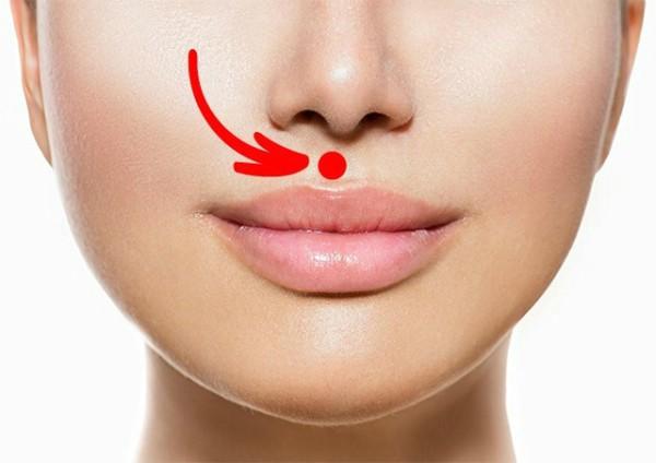 Bạn cần nhớ kỹ 9 huyệt vị sinh tử là chìa khóa có thể cứu mạng khi bạn gặp nguy nan - 2 Bạn cần nhớ kỹ 9 huyệt vị sinh tử là chìa khóa có thể cứu mạng khi bạn gặp nguy nan - 2