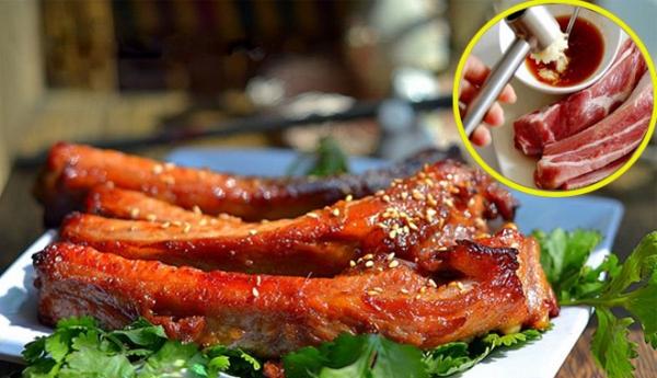 Đầu bếp 5 sao chia sẻ bí quyết ướp sườn kiểu mới ngon miễn chê, ai cũng khen - 0 Đầu bếp 5 sao chia sẻ bí quyết ướp sườn kiểu mới ngon miễn chê, ai cũng khen - 0