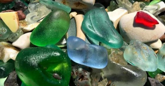 42 4 Bai Bien Thuy Tinh Co Nguy Co Bien Mat Vi Du Khach Trung Quoc Dua Nhau Nhat Soi