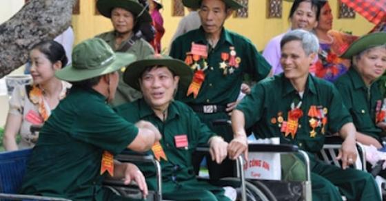 Chế độ đãi ngộ đối với người Việt Nam có công với cách mạng đang định cư ở nước ngoài