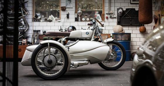 42 1 Chi Tiet Mau Bmw Do 3 Banh Co Dien Dam Chat Duc