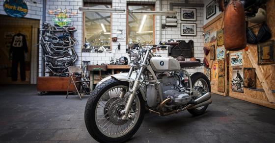 42 3 Chi Tiet Mau Bmw Do 3 Banh Co Dien Dam Chat Duc