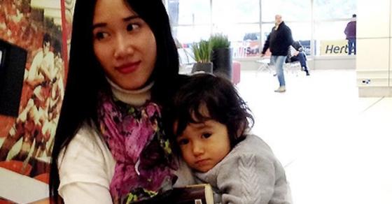 42 1 Tin Vui Cho Nguoi Me Mot Minh Sang Phap Doi Con