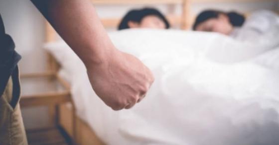 42 1 Dan Ong Ngoai Tinh Vi La Dan Ba Doi Da Vi Quen