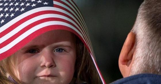 42 1 Tong Thong Trump Quyet Tam Dat Dau Cham Het Cho Nganh Du Lich Sinh Con Tai My