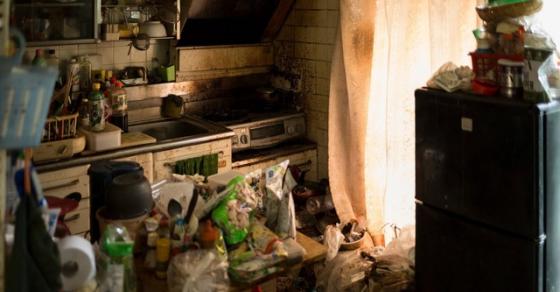 42 7 Mot The He Co Don Tai Nhat Ban Nhieu Nguoi Tre Tim Den Tu Tu Tap The Nguoi Gia Buon Tui Tu Gia Cuoc Doi Ma Chang Ai Hay