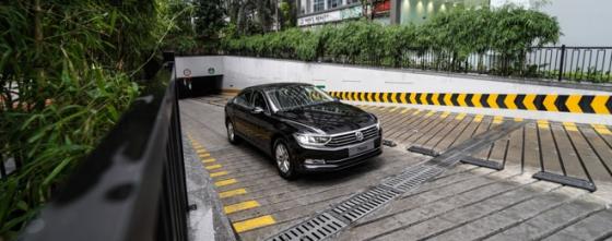 42 2 Volkswagen Passat Chat Duc Cho Nguoi Viet