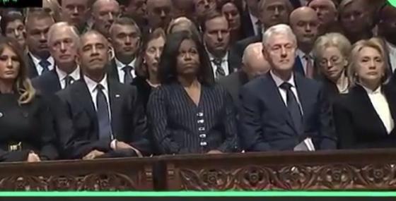 42 3 Buc Anh Truoc Sau Dat Gia Va Noi Co Don Tan Cung Cua Su Tu Trump Giua Le Tang Day Nuoc Mat