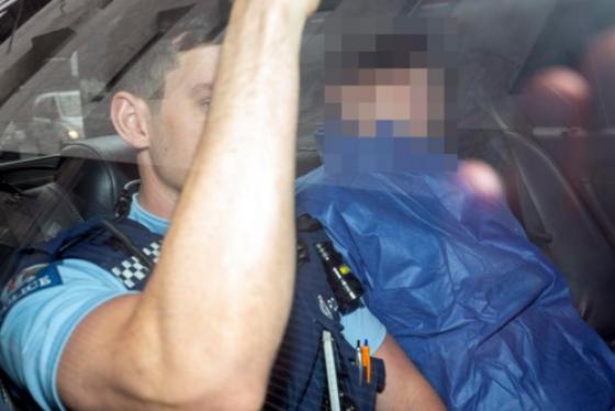 42 3 Nu Du Khach Tra Gia Bang Mang Song Vi Tin Ban Trai Tren Mang