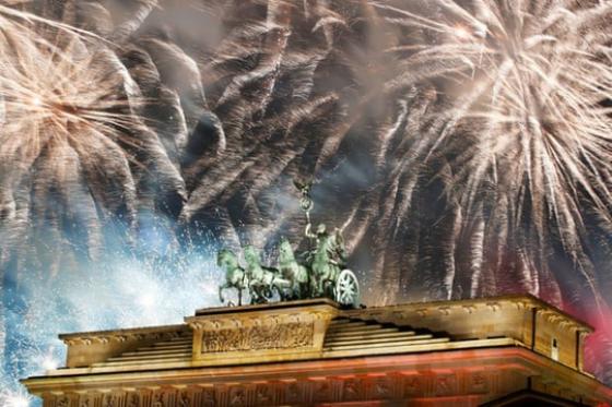 42 7 Thong Diep Nam Moi Ba Merkel Trach Tong Thong Trump