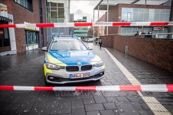 42 1 Duc Buoc Toi Nghi Can Lao Xe Vao Dam Dong Dau Nam Moi