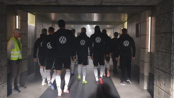 42 1 Volkswagen Tro Thanh Doi Tac Chinh Cua Lien Doan Bong Da Duc