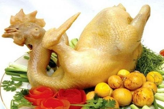 Bí quyết luộc gà đẹp nhất cho mâm cỗ cúng