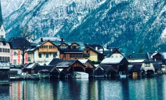 42 1 Mot Vong Chau Au Chuyen Giau Chuyen Ngheo