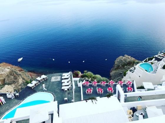 42 4 Mot Vong Chau Au Chuyen Giau Chuyen Ngheo