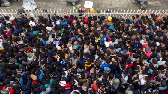 Cởi áo trao người: “Ý thức của người Việt Nam tệ đến mức bực mình và thất vọng”