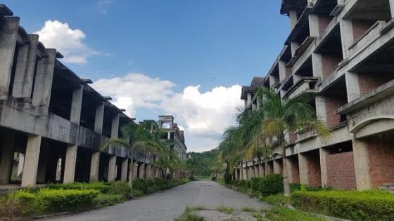 42 15 Lanh Nguoi Ben Trong Sieu Du An 2 Ty Do O Xu Lang