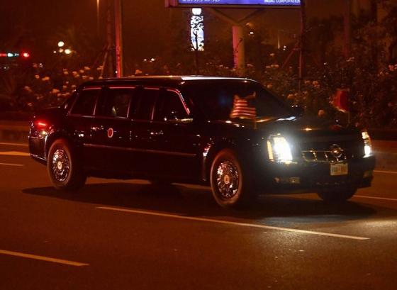 42 3 Tong Thong Donald Trump Nguoi Dan Hai Ben Duong Rat Tuyet Voi Va Rat Nong Hau