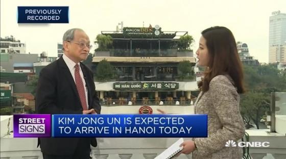 42 2 Ho Guom Va Nhung Goc Pho Ha Noi Tren Song Truyen Hinh Quoc Te