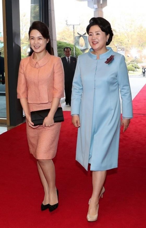 42 7 Vo Chu Tich Kim Jong Un De Nhat Phu Nhan Cua Trieu Tien Xinh Dep Va Bi An The Nao