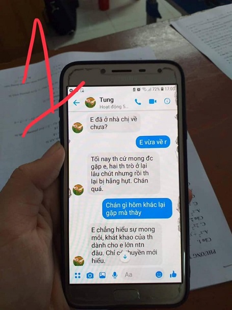 loat tin nhan thay chu nhiem hon 40 tuoi ga tinh nu sinh thai binh lop 10 1